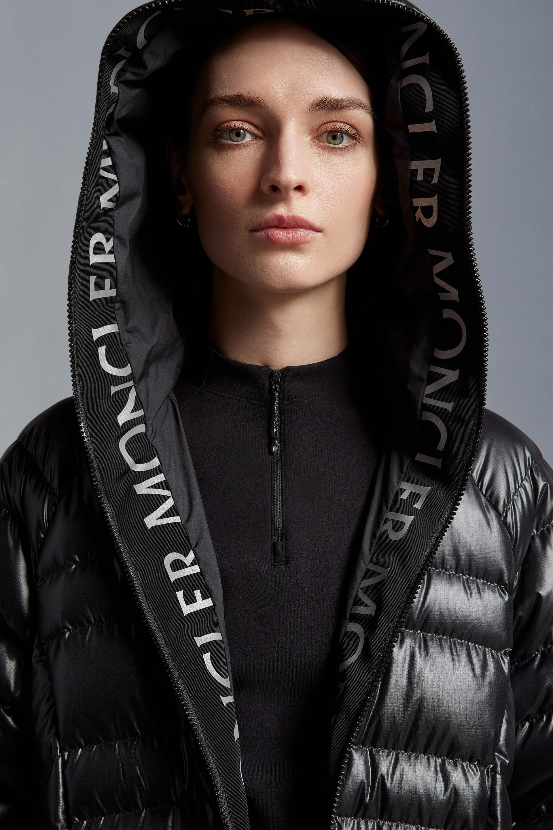 Moncler Zip-fastening Padded Coat In Black