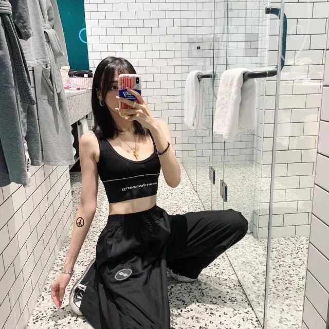 We11 Done Elasticated Wide Leg Trousers In Black