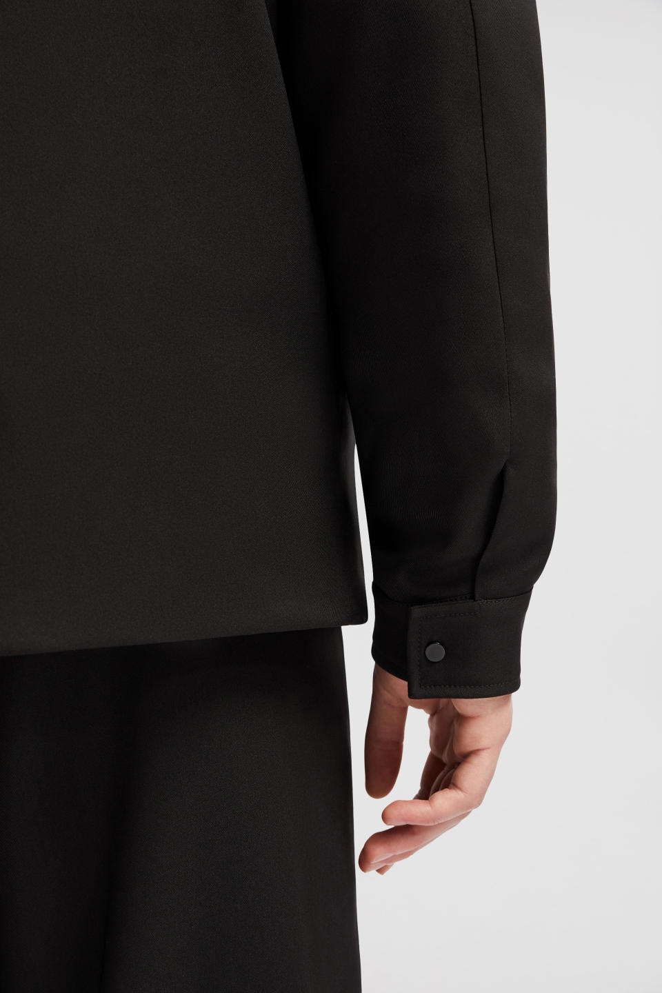 Moncler Balaitous Down Jacket In Black