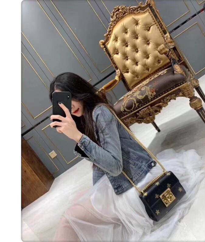 Gucci Padlock Bee Star Small Shoulder Bag In Black