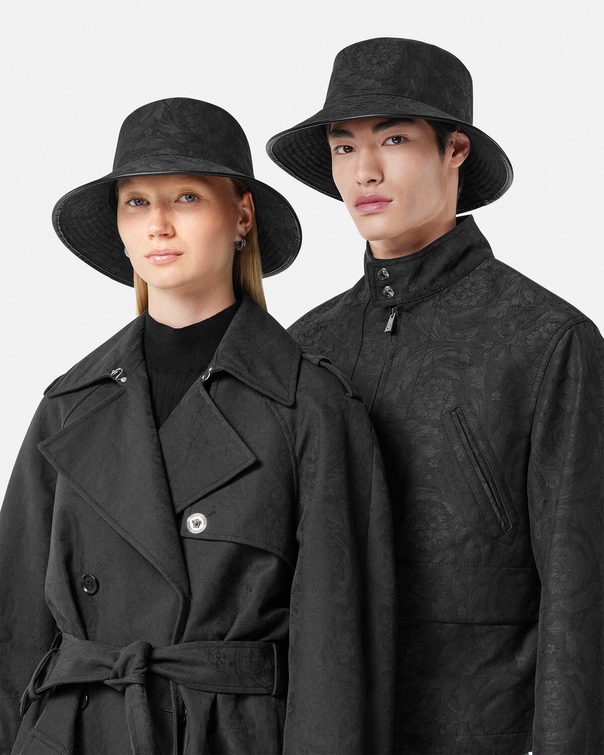 Versace Barocco-pattern Bucket Hat In Black