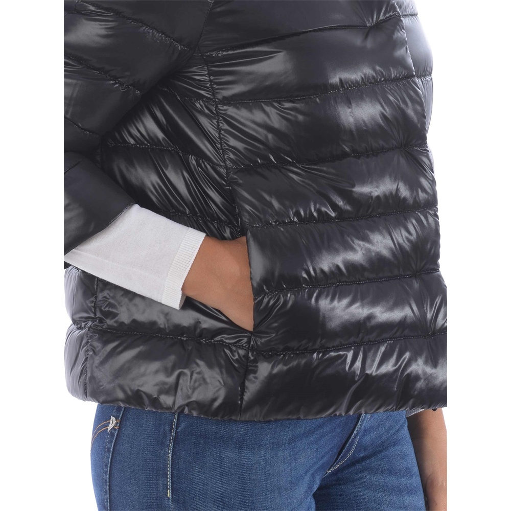 Herno Sofia Down Cape In Black