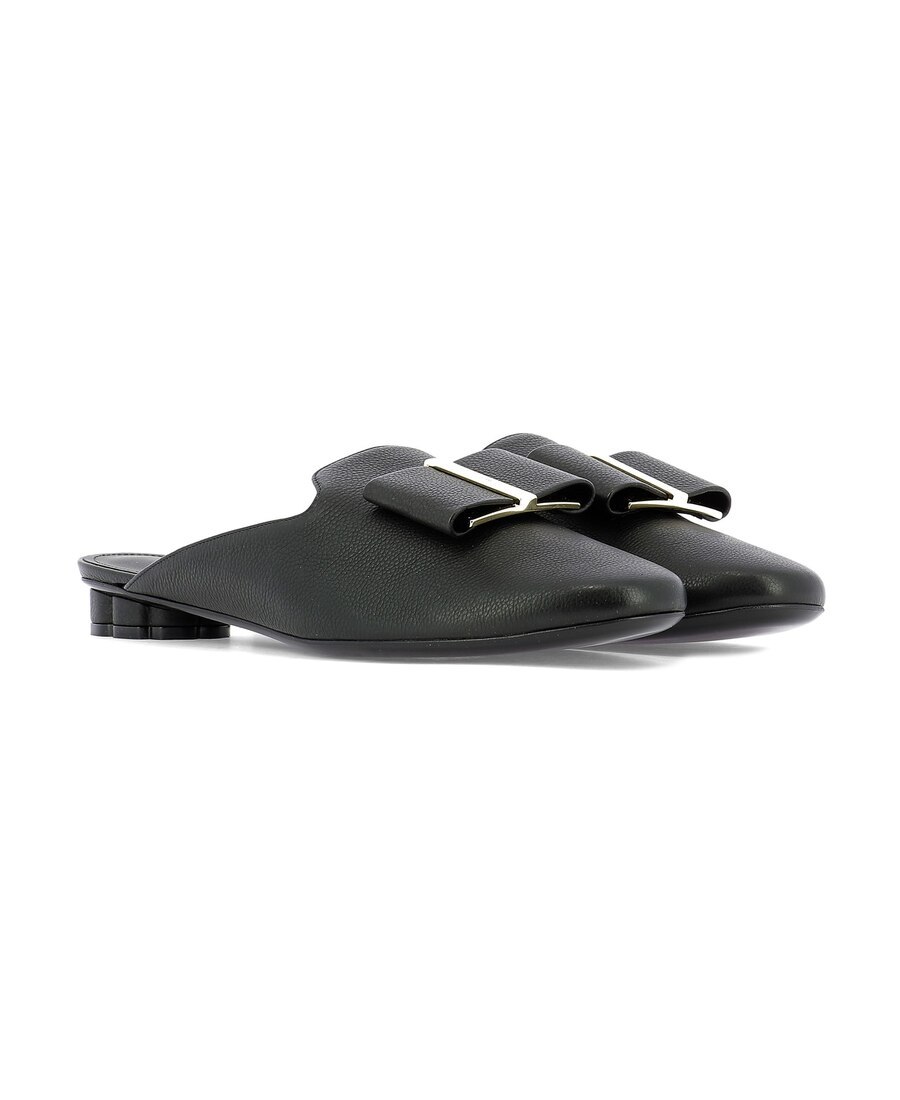 Ferragamo Bow-tie Flat-soled Muller Shoes In Black