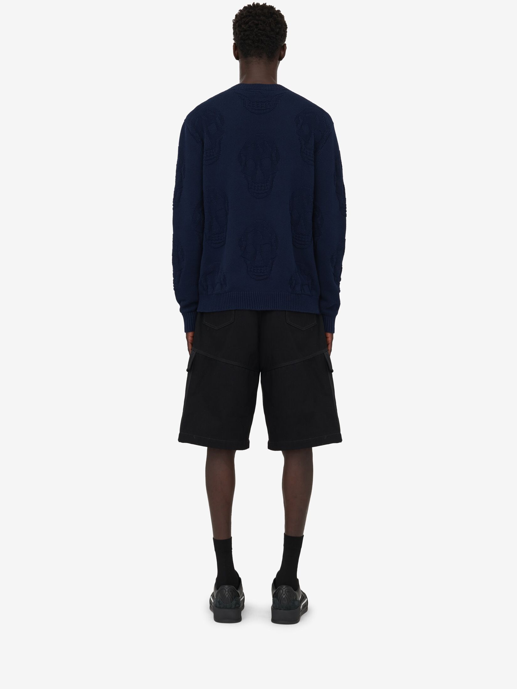 Alexander Mcqueen Round-neck Long-sleeved Sweater In Blue