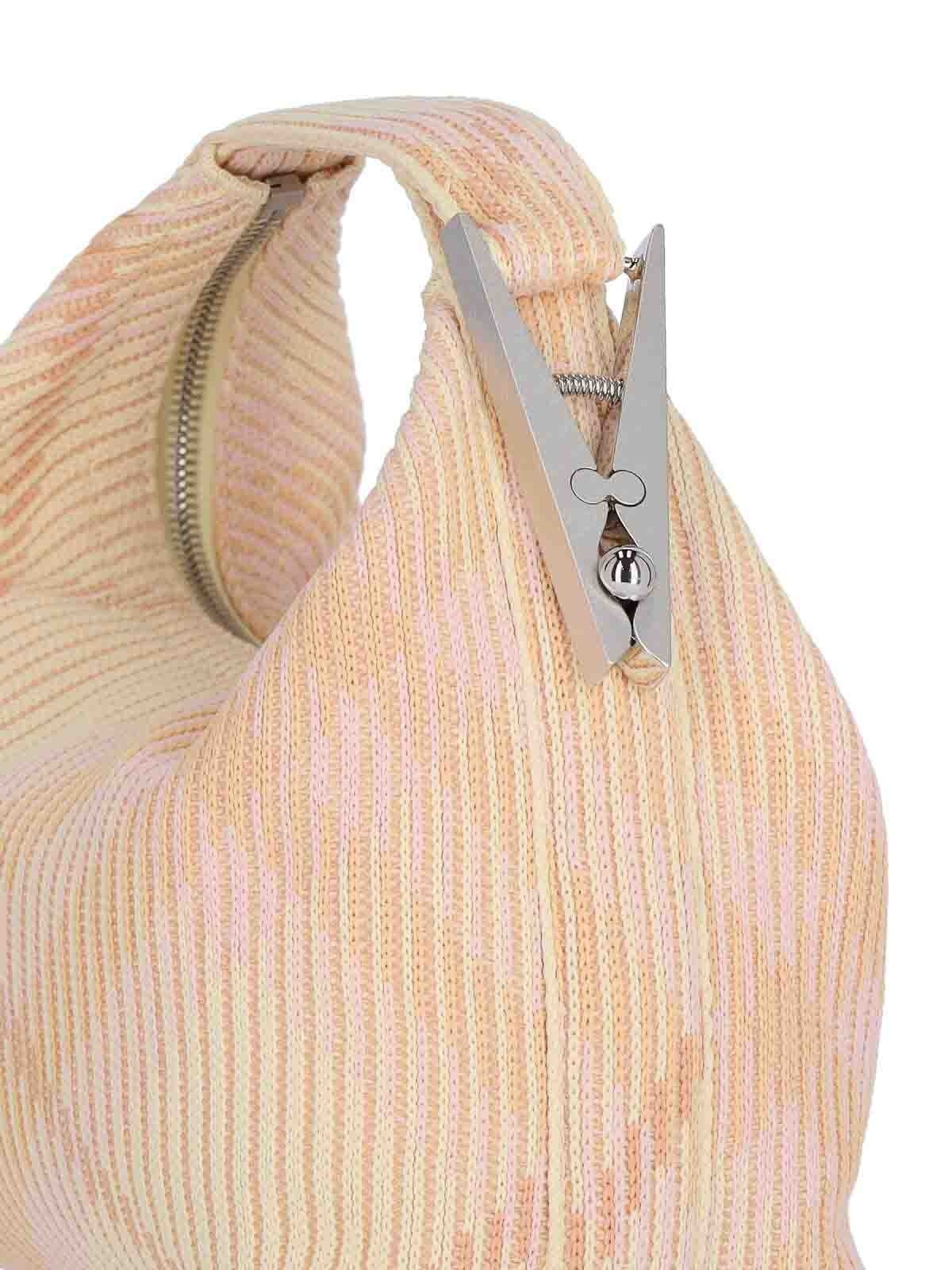 Burberry Medium Peg Duffle Shoulder Bag In Nude