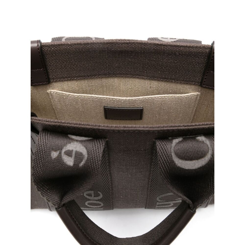 Chloé Woody Mini Black Leather Bag In Black