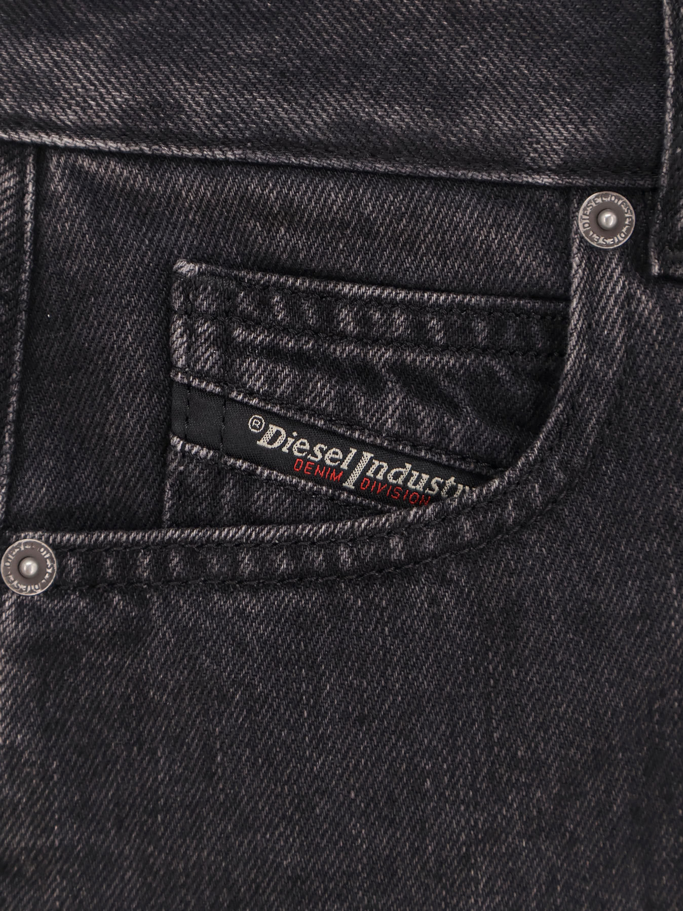 Diesel Short Skirt With Pockets And Belt Loops In Black