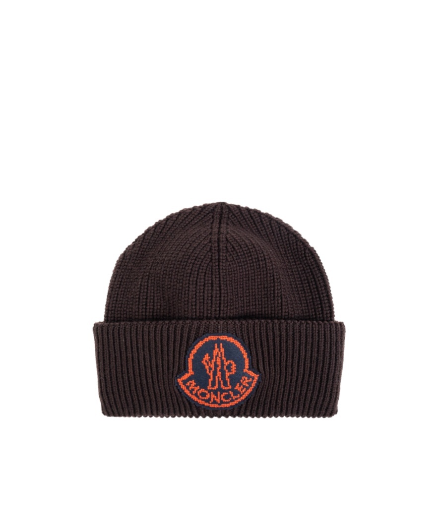 MONCLER LOGO-PATCH WOOL BEANIE