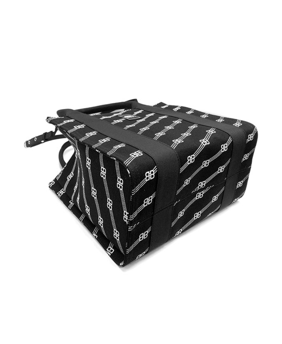 Balenciaga Logo Jacquard Shoulder Bag In Black