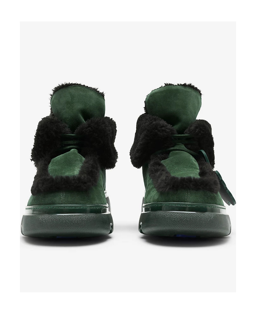 Burberry Suede Chugga Ankle Boots With Real Fur Inner In Black