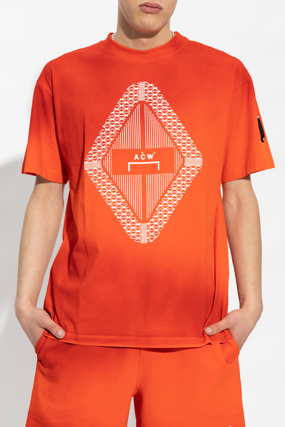 A-cold-wall* Gradient Logo-print T-shirt In Red