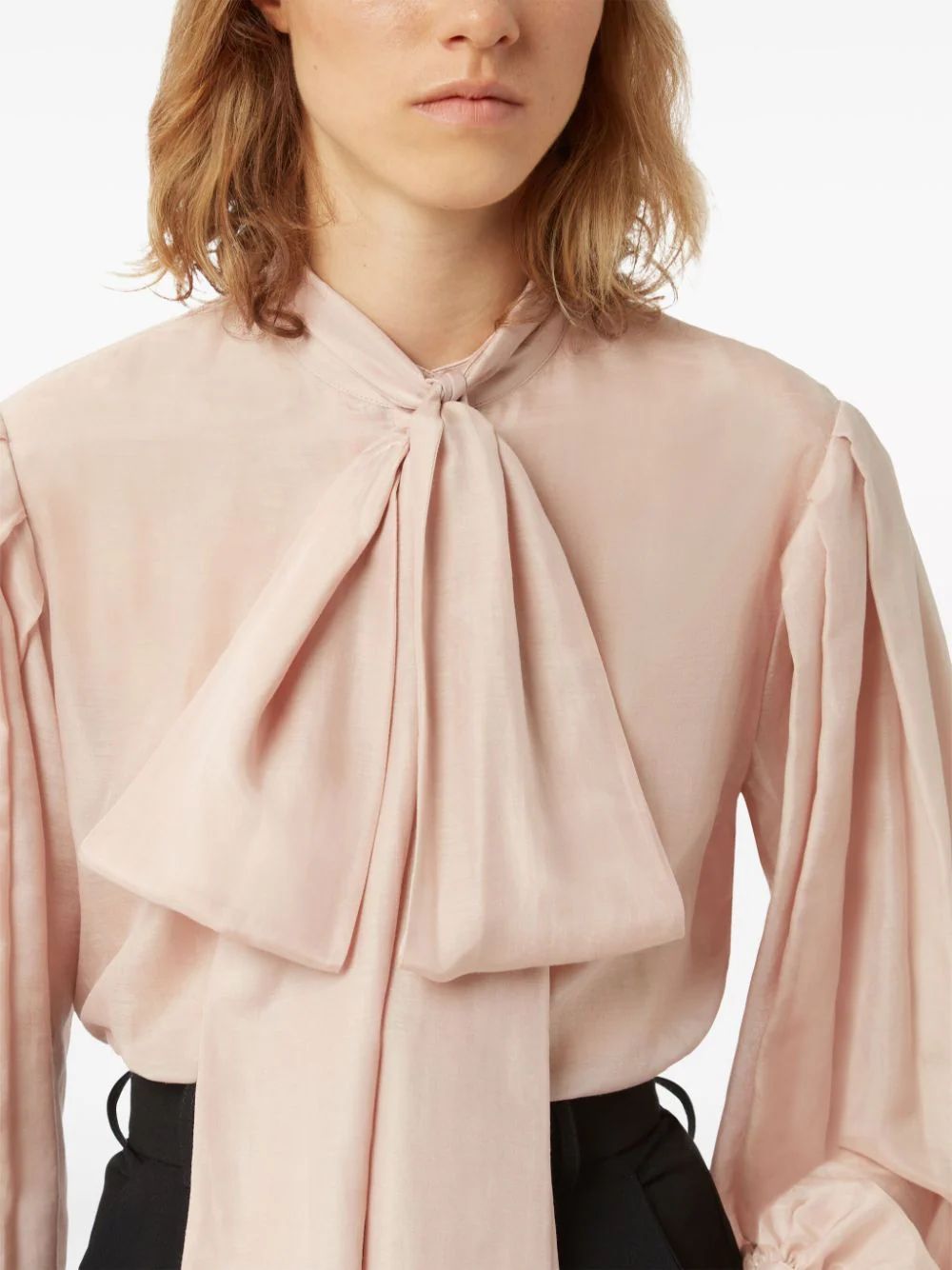 Nina Ricci Pussy-bow-collar Silk-cotton Shirt In Nude