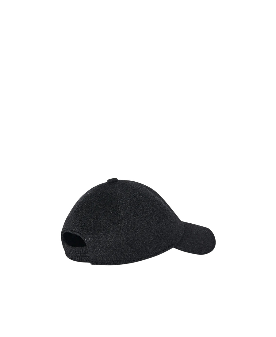 The Row Caspian Cashmere Knitted Hat In Nude