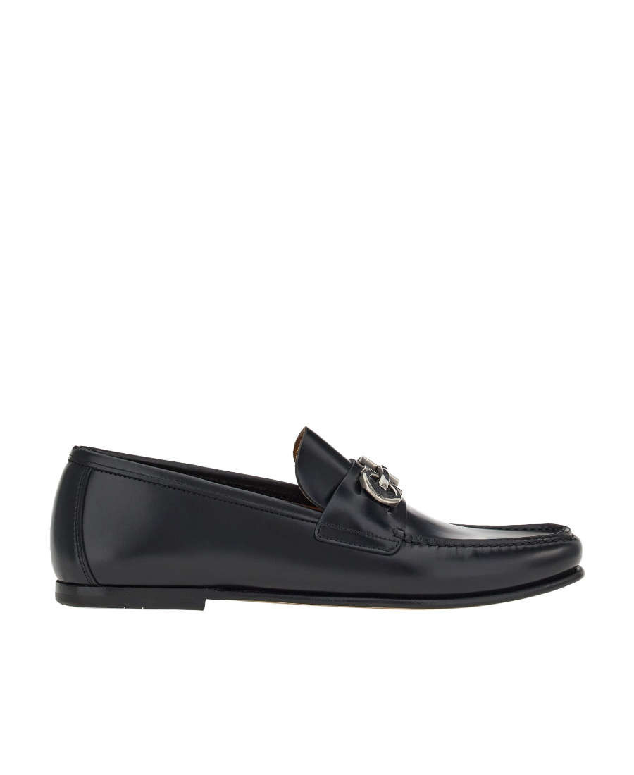 Ferragamo Galileo Gancini Buckle Leather Loafers In Red