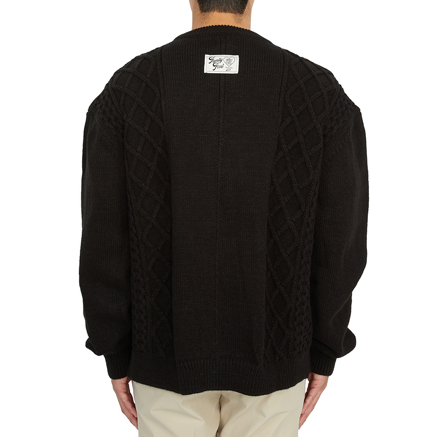 Family First Round Neck Long-sleeved Sweater In Black