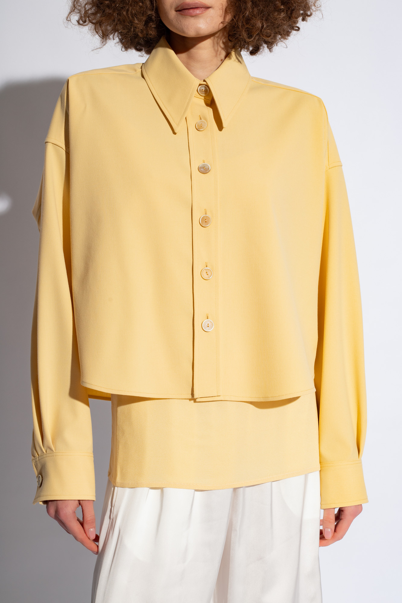 Fabiana Filippi Buttoned Cropped Shirt In Nude