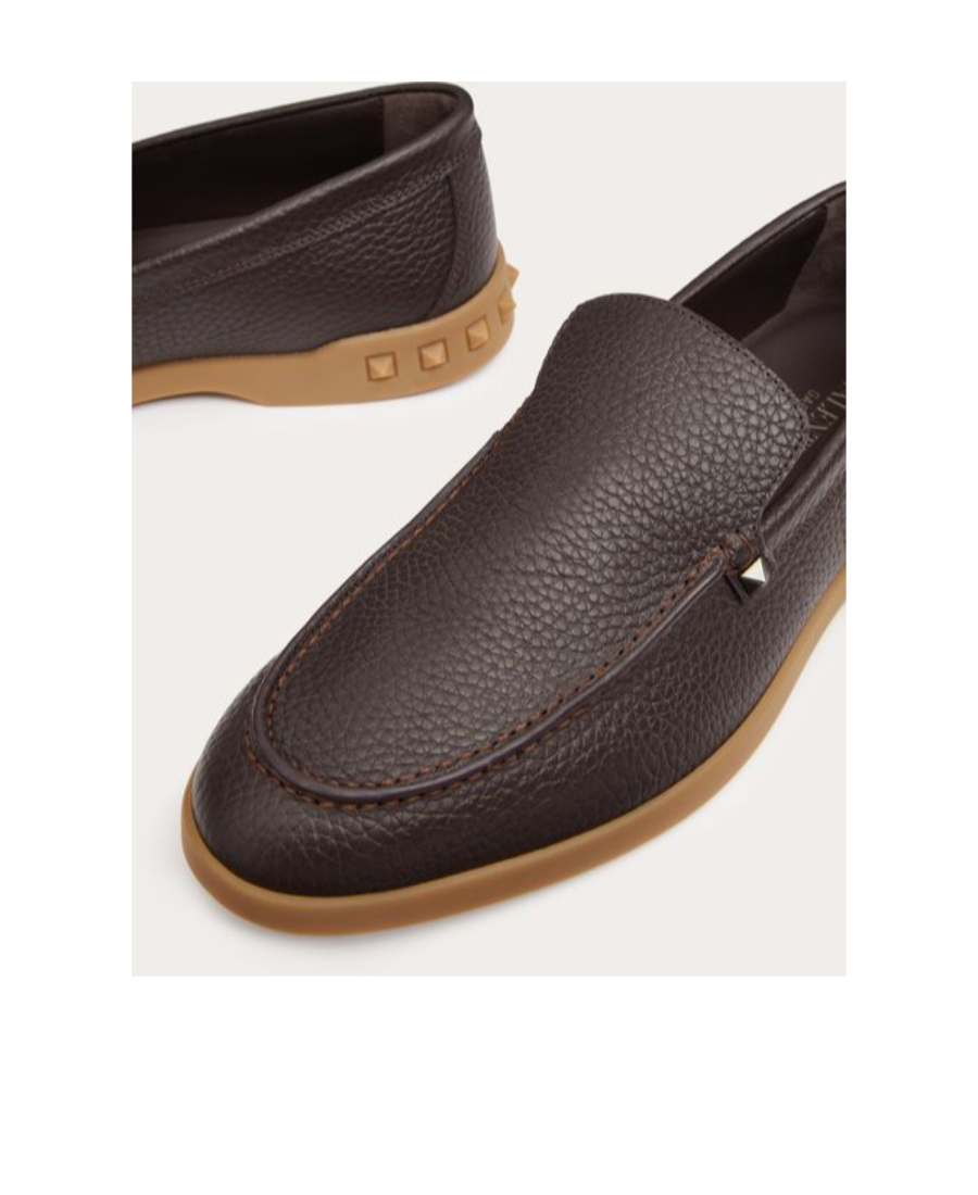 Valentino Garavani Leisure Flows Slip-on In Grainy Calfskin In Black