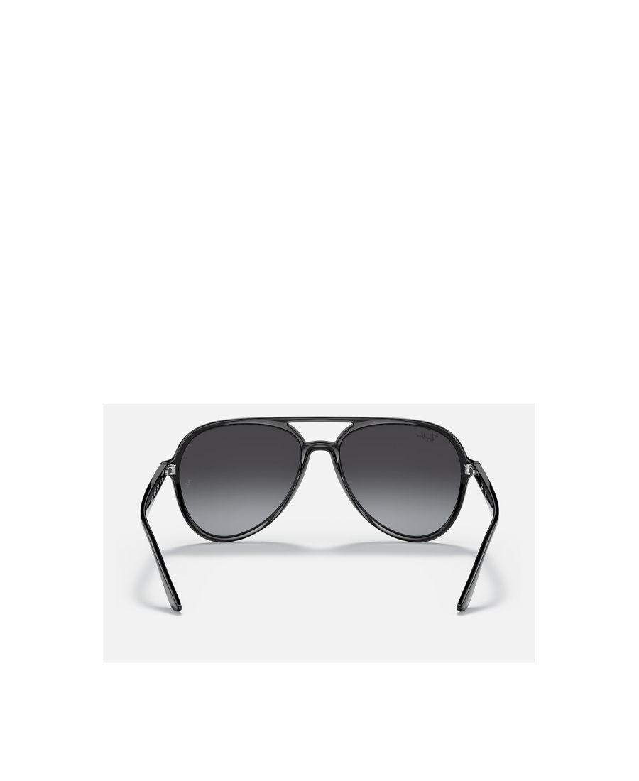 Ray Ban Ray-ban 57mm Gradient Aviator Sunglasses In Black