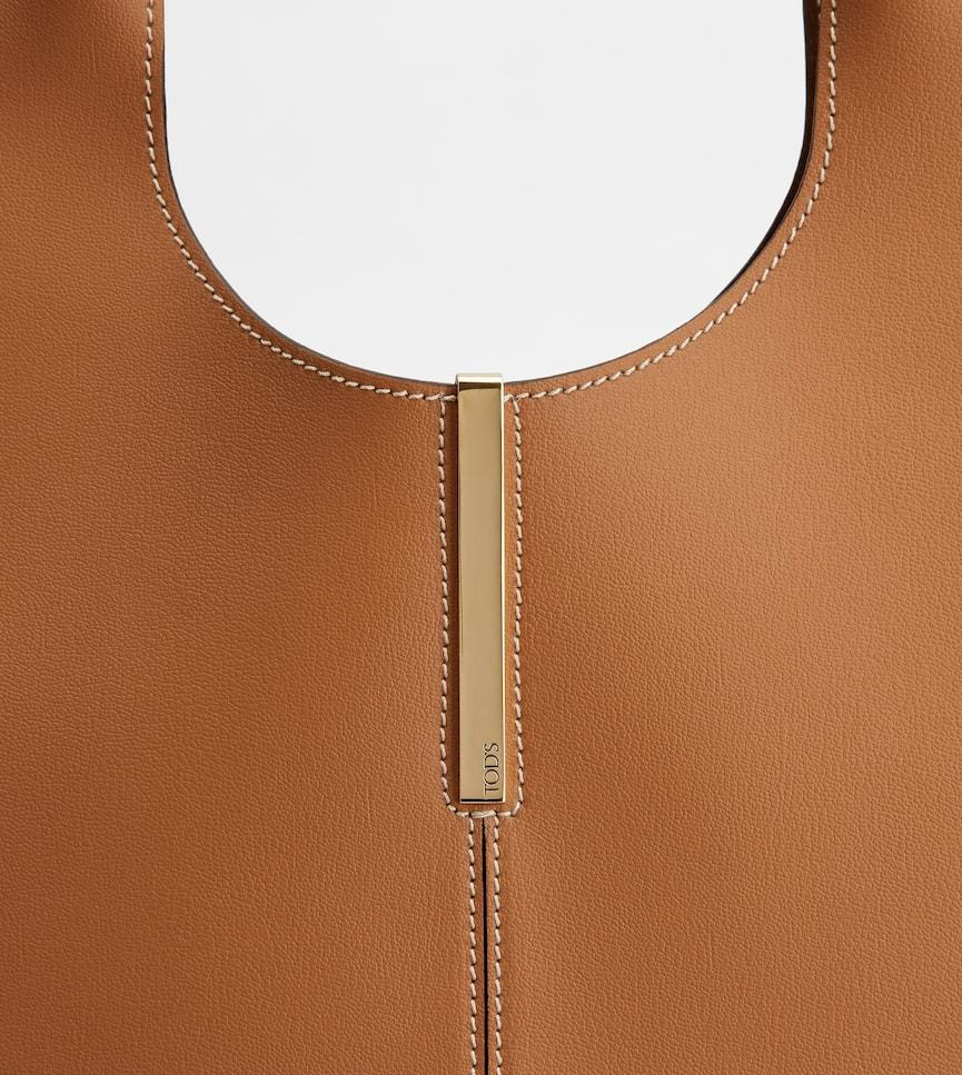 TOD'S LEATHER TOTE BAG 