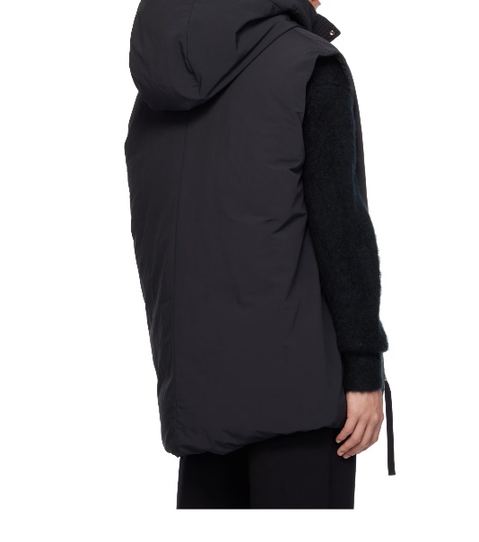 Jil Sander Black Medium Fill Down Vest In Black