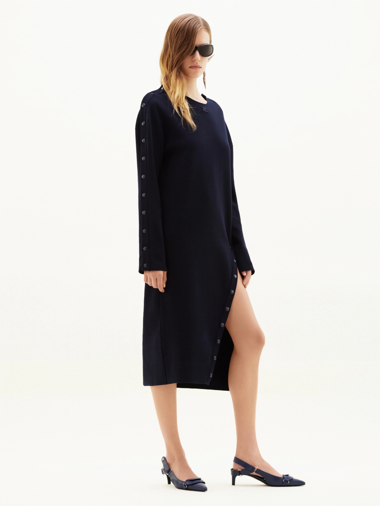 Courrèges Long-sleeve Knitted Midi Dress In Black