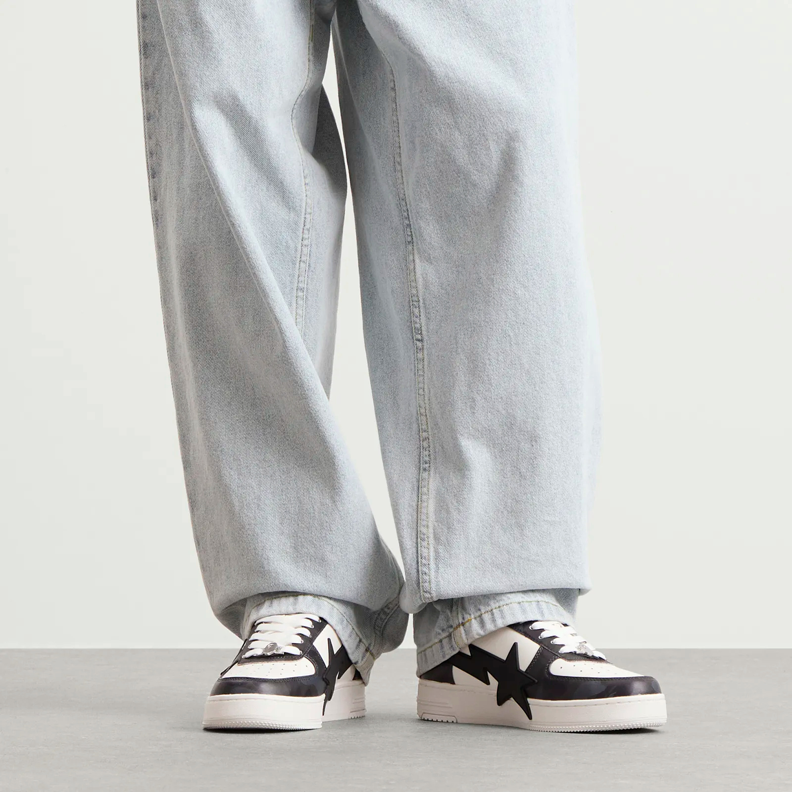 A Bathing Ape Round Toe Sneakers In Black