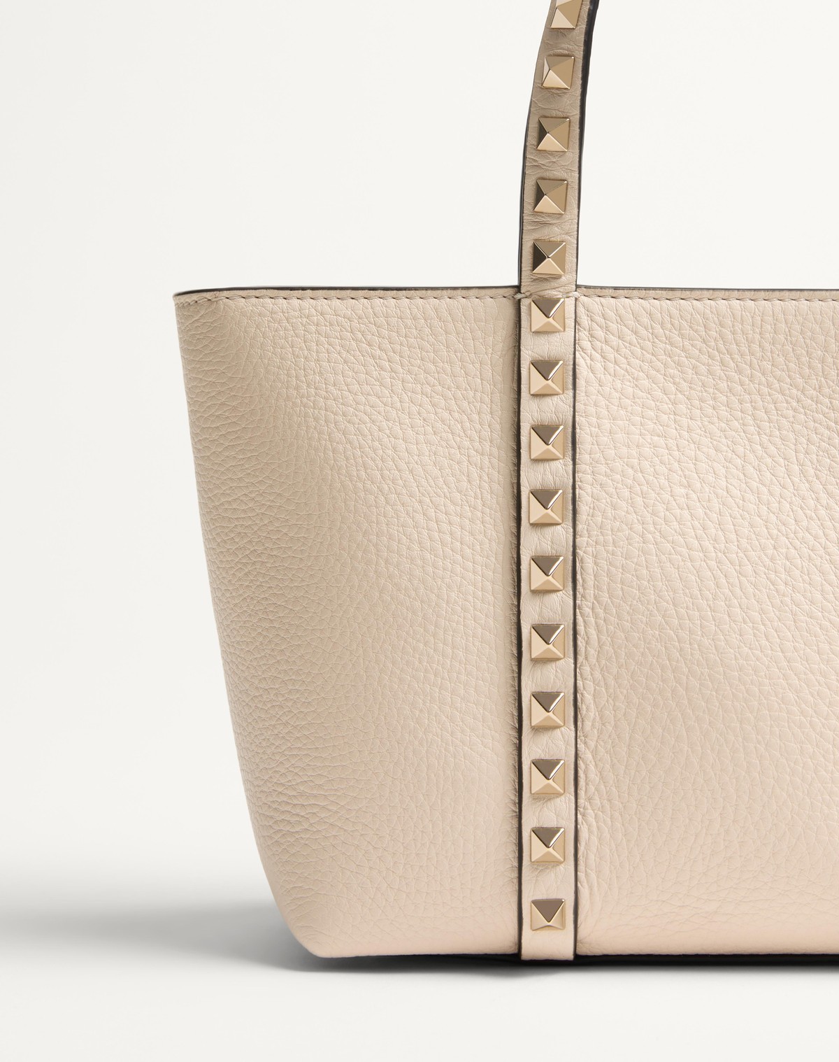 Valentino Garavani Sand Leather Small Rockstud Shopping Bag In Neutral