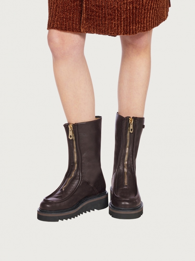 Ferragamo Gancini Plaque Ankle Boots In Brown
