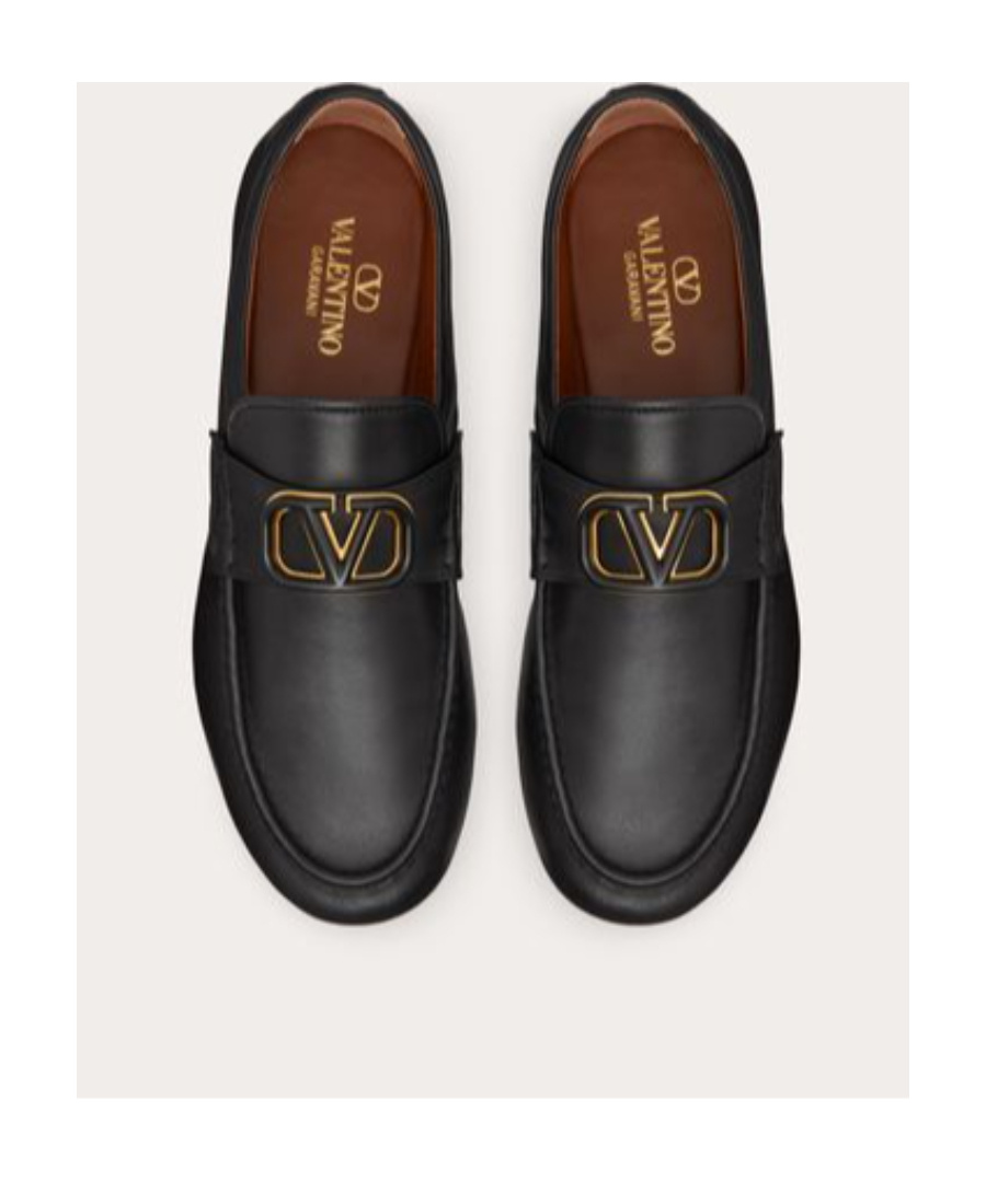 Valentino Garavani Vlogo Signature Leather Loafers In Black