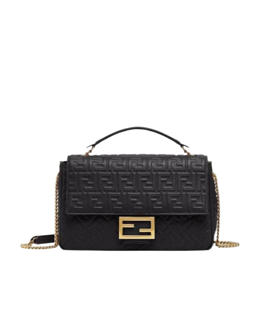 Fendi Baguette Wallet On Chain In Black