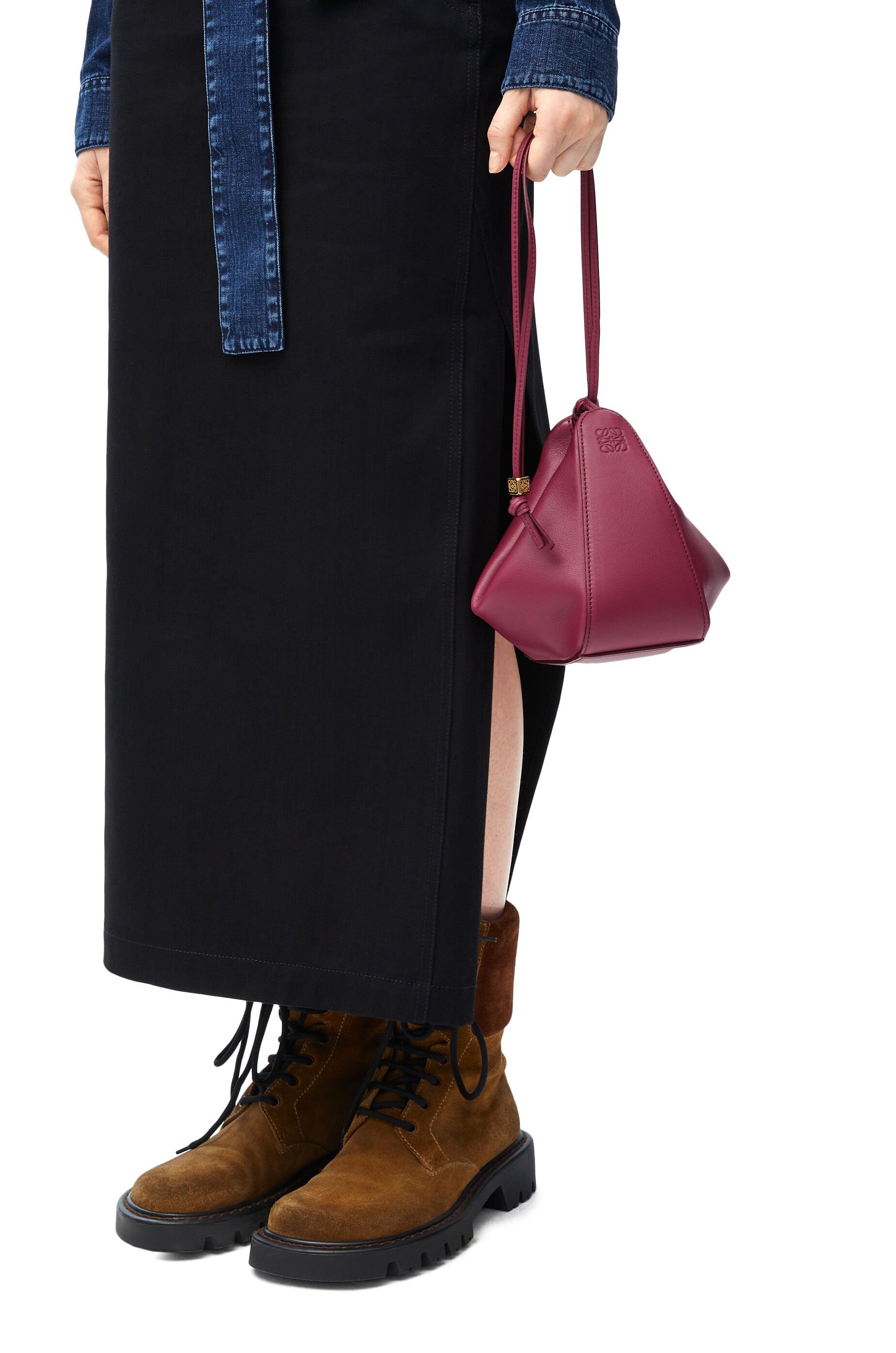 Loewe Hammock Drawstring Small Leather Shoulder Bag In Red