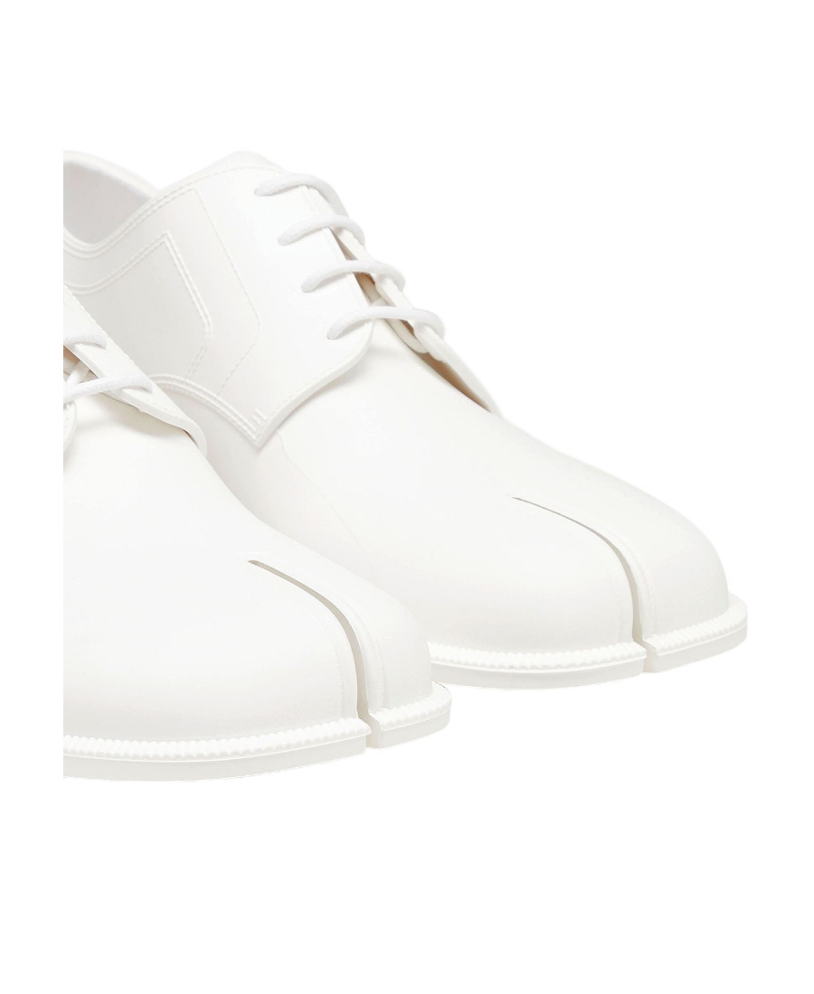 Maison Margiela Tabi Rubber Derby Shoes In White