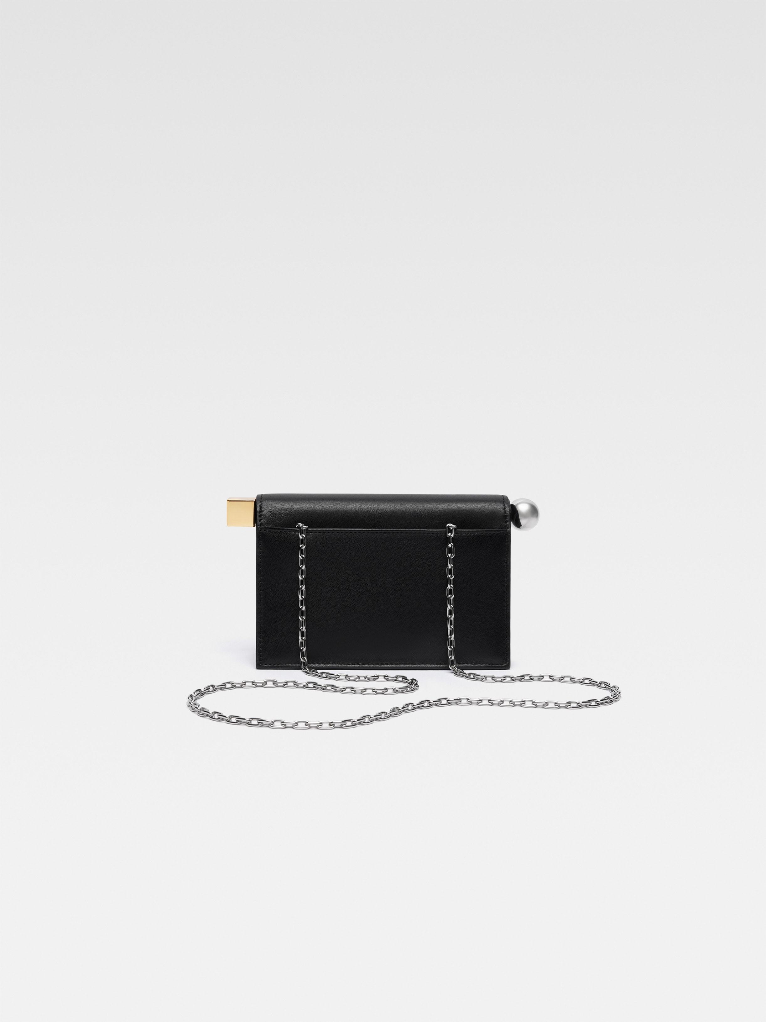 Jacquemus Women La Petite Pochette Rond Leather Clutch