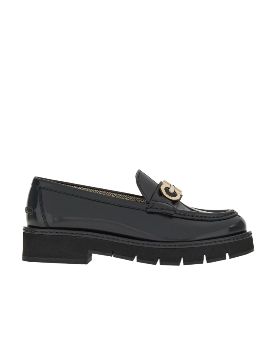 Ferragamo Black Ofelia Lug Moccasin With Gancini Ornament In Black