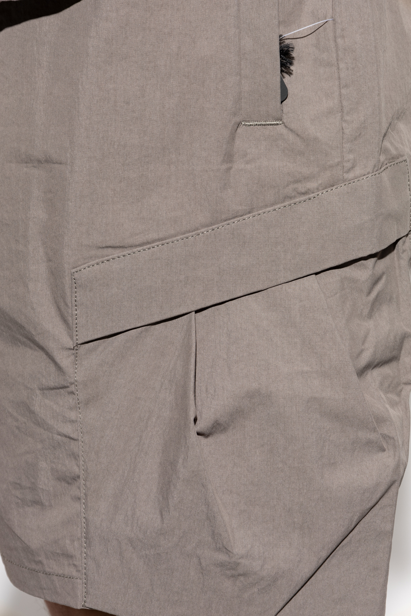 Represent Tech Cargo Shorts Side Pockets In Gray