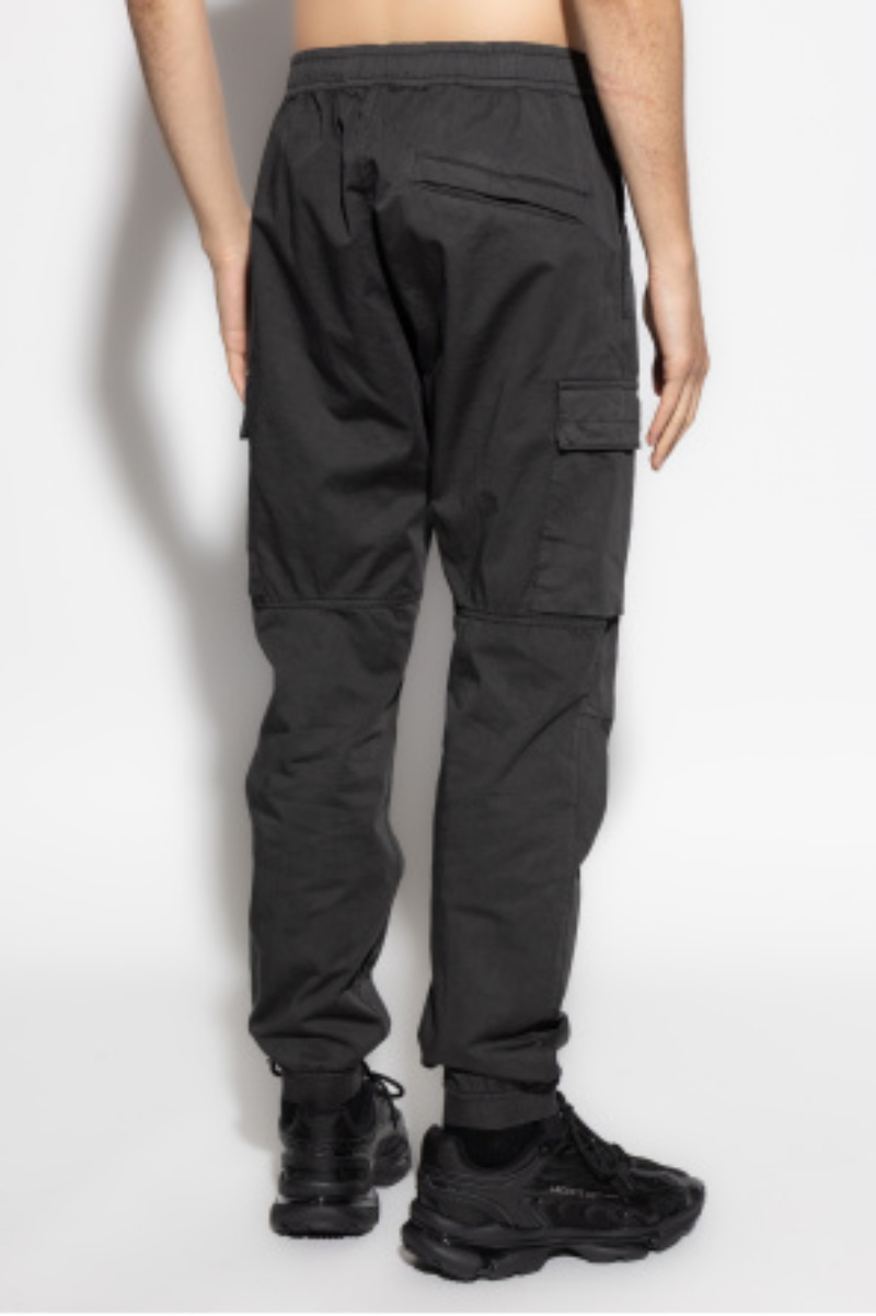 Stone Island 3100033 Cargo-pocket Elasticated Trousers In Black