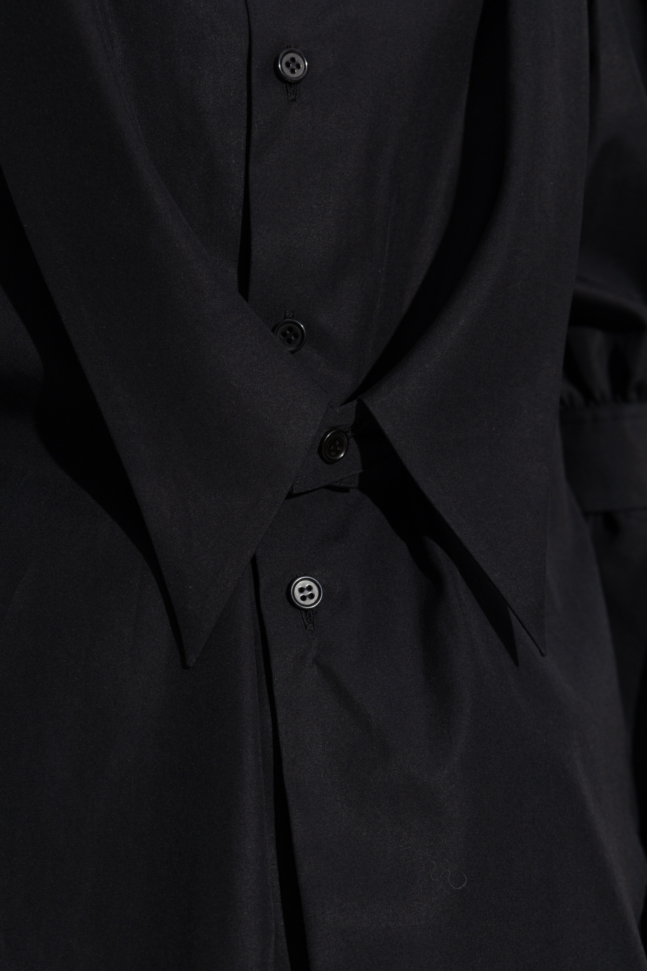 COMME DES GARÇONS LONG-SLEEVED TOPS 