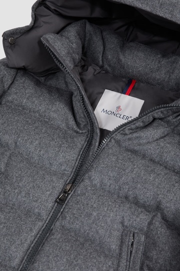 Moncler Montgenevre Down Jacket Grey In Gray