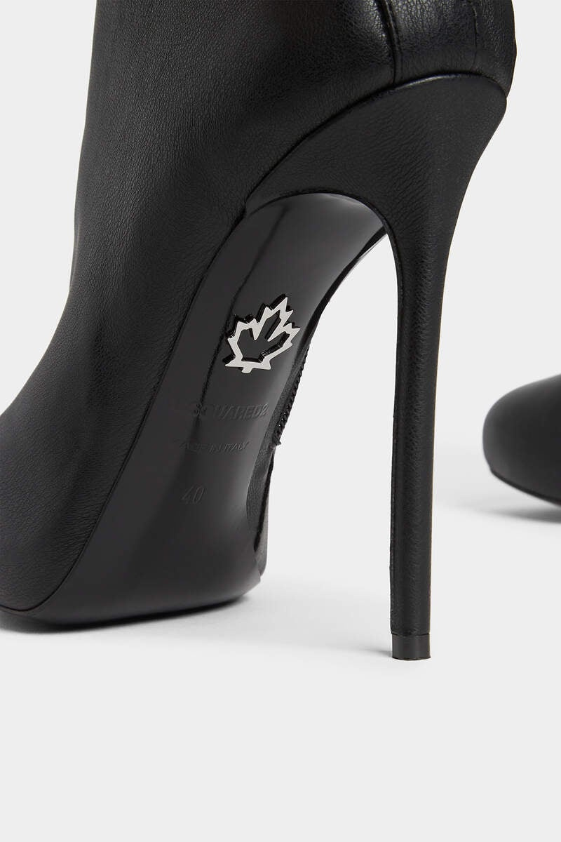 Dsquared2 Ducati X D2 Heeled Boots In Black