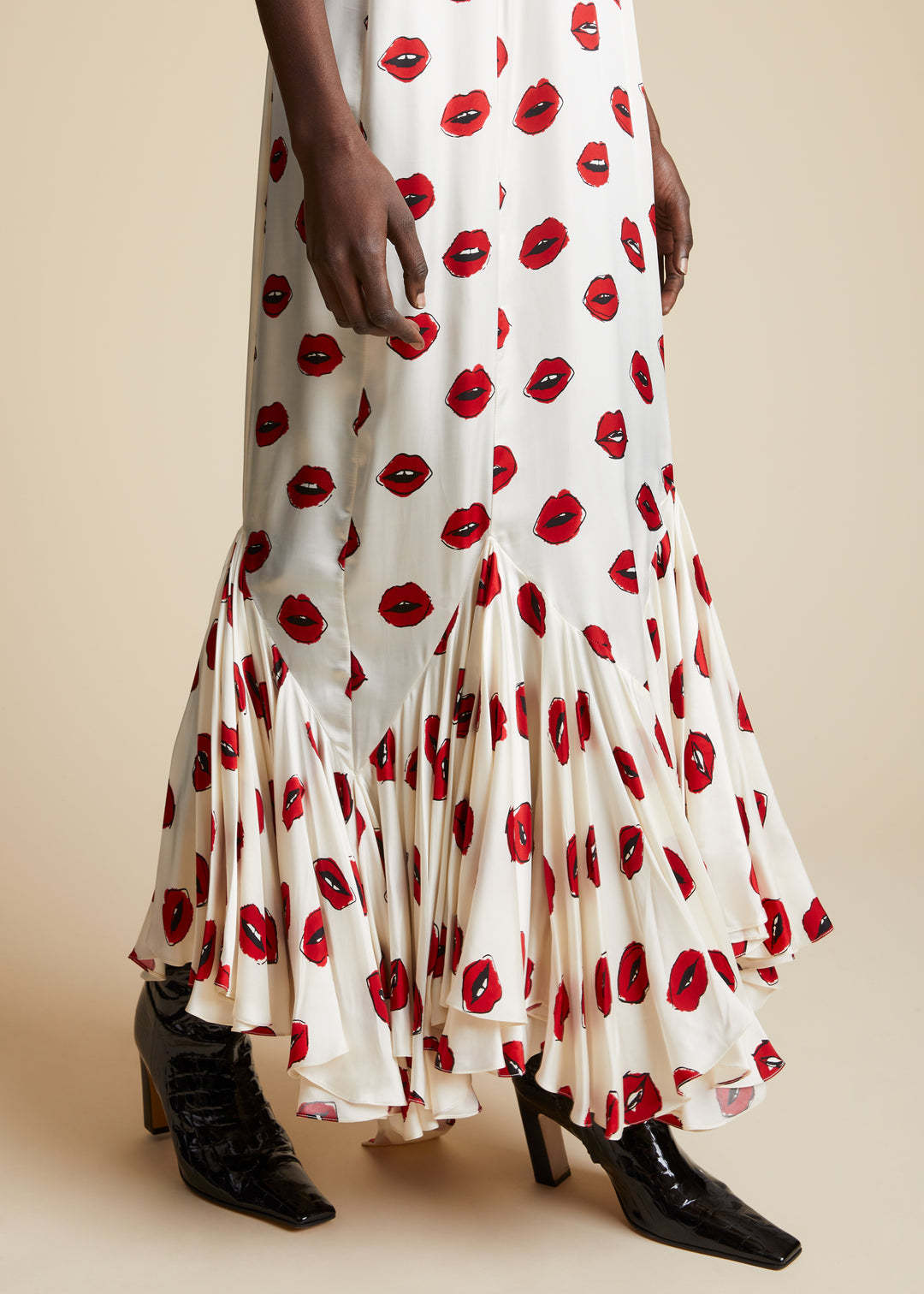 Khaite Candita Scarf-detailed Printed Twill Maxi Dress In White