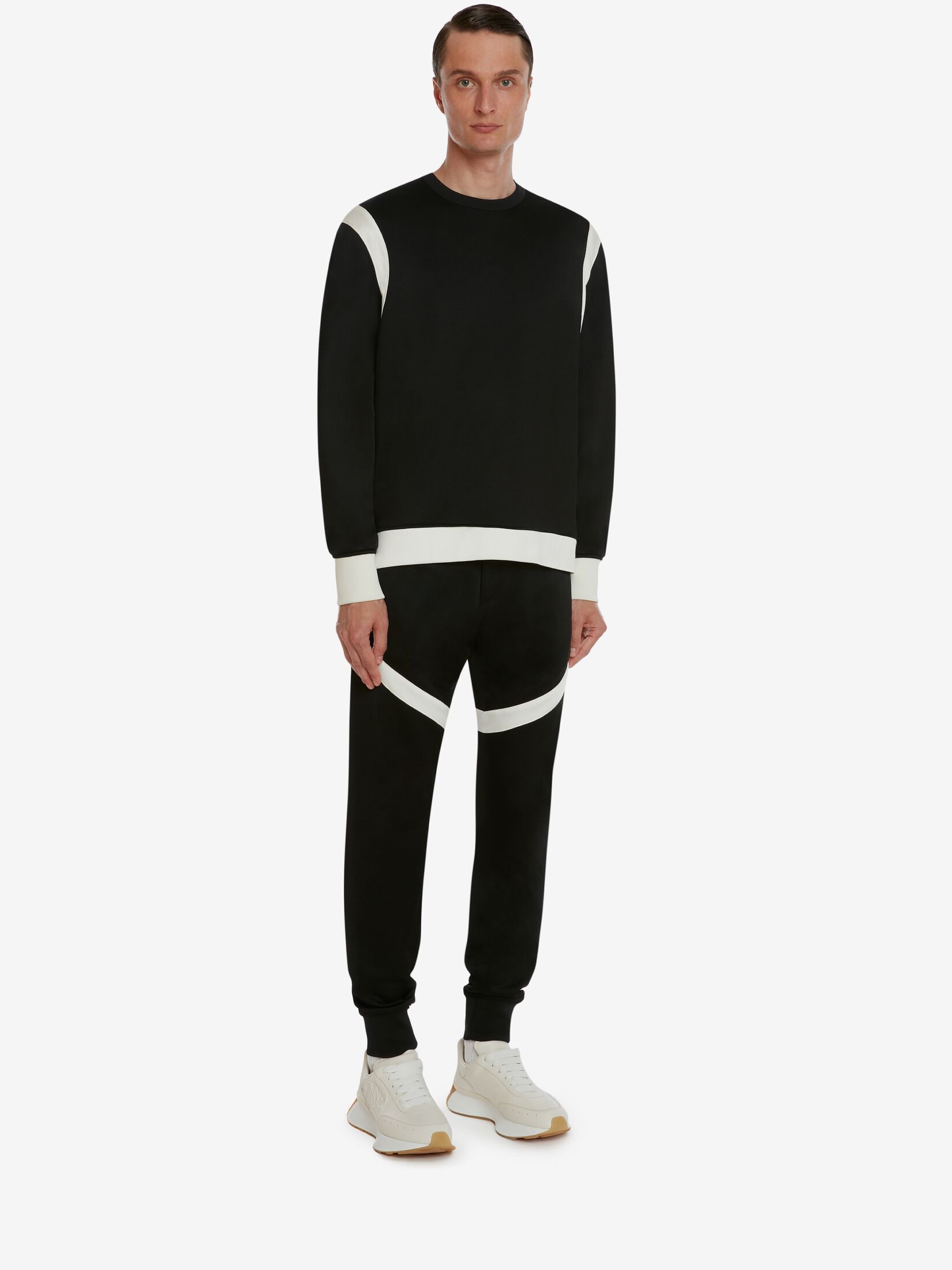 Alexander Mcqueen Two-tone Panelled Sweatshirt In Black