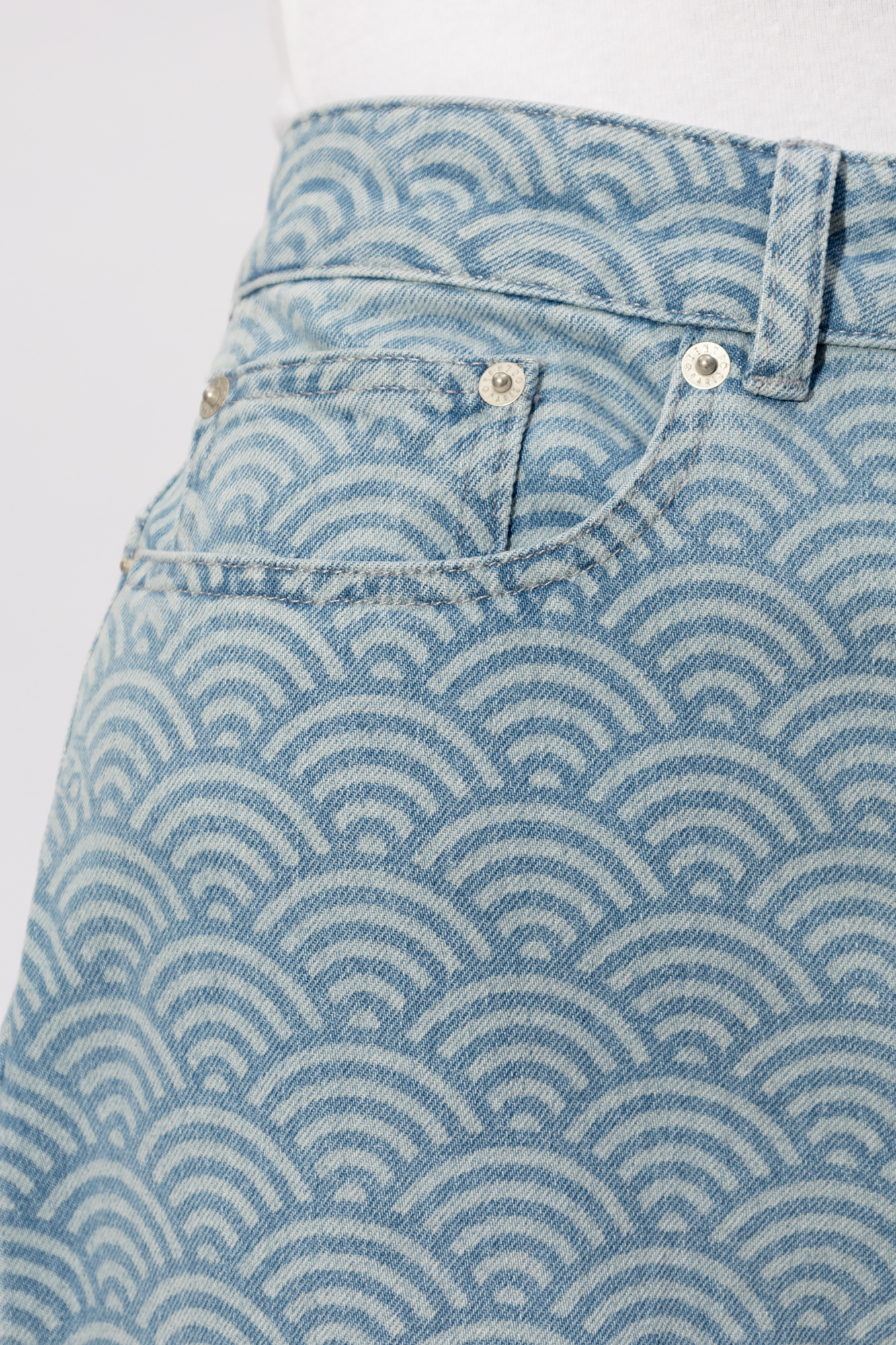 Kenzo Rainbow Patterned Seigaiha Ayame Straight Fit Denims 23cm In Blue