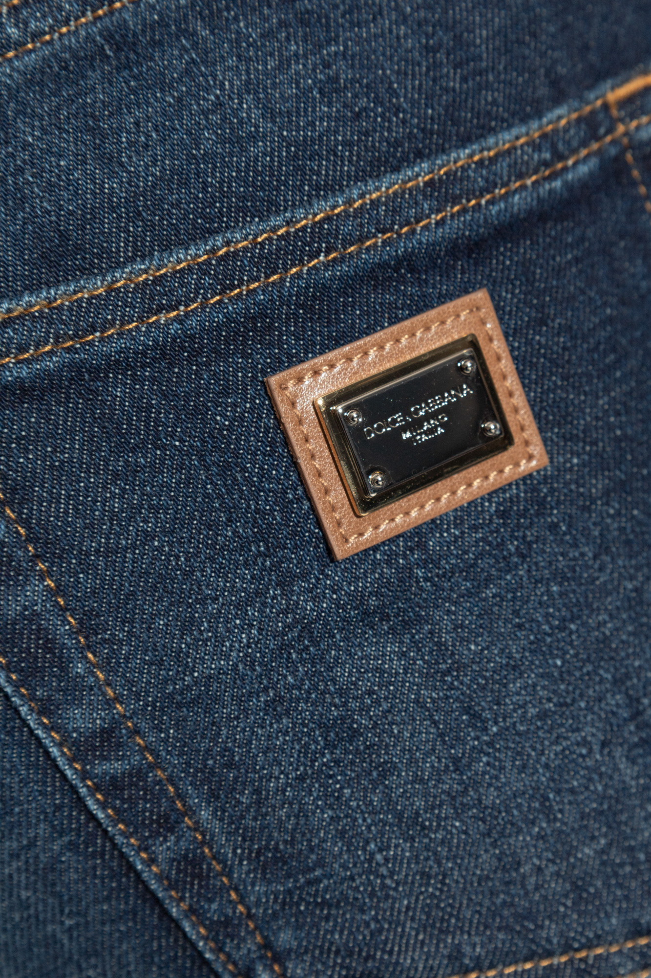 Dolce & Gabbana Belt-loop Jeans In Blue