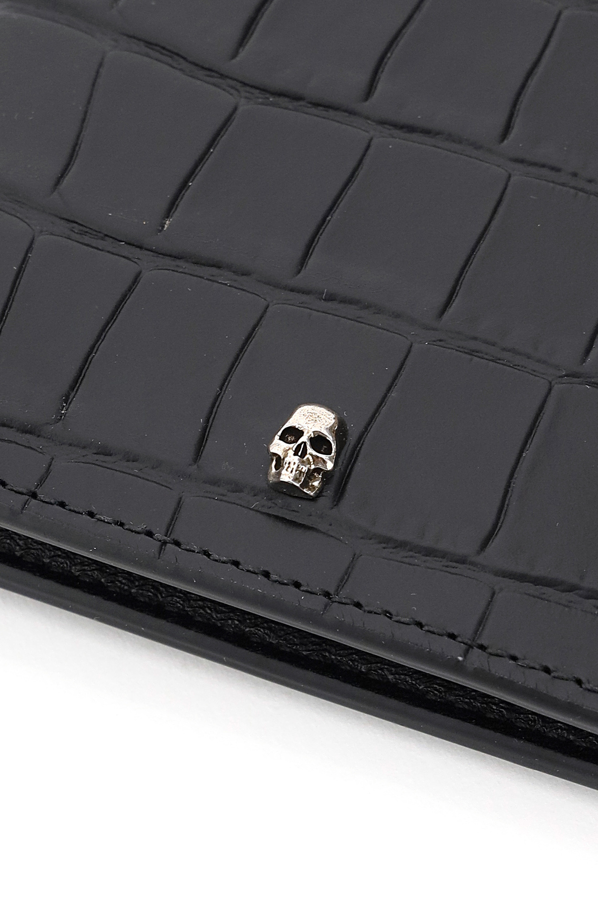 Alexander Mcqueen Croco-effect Skull Cardholder In Black