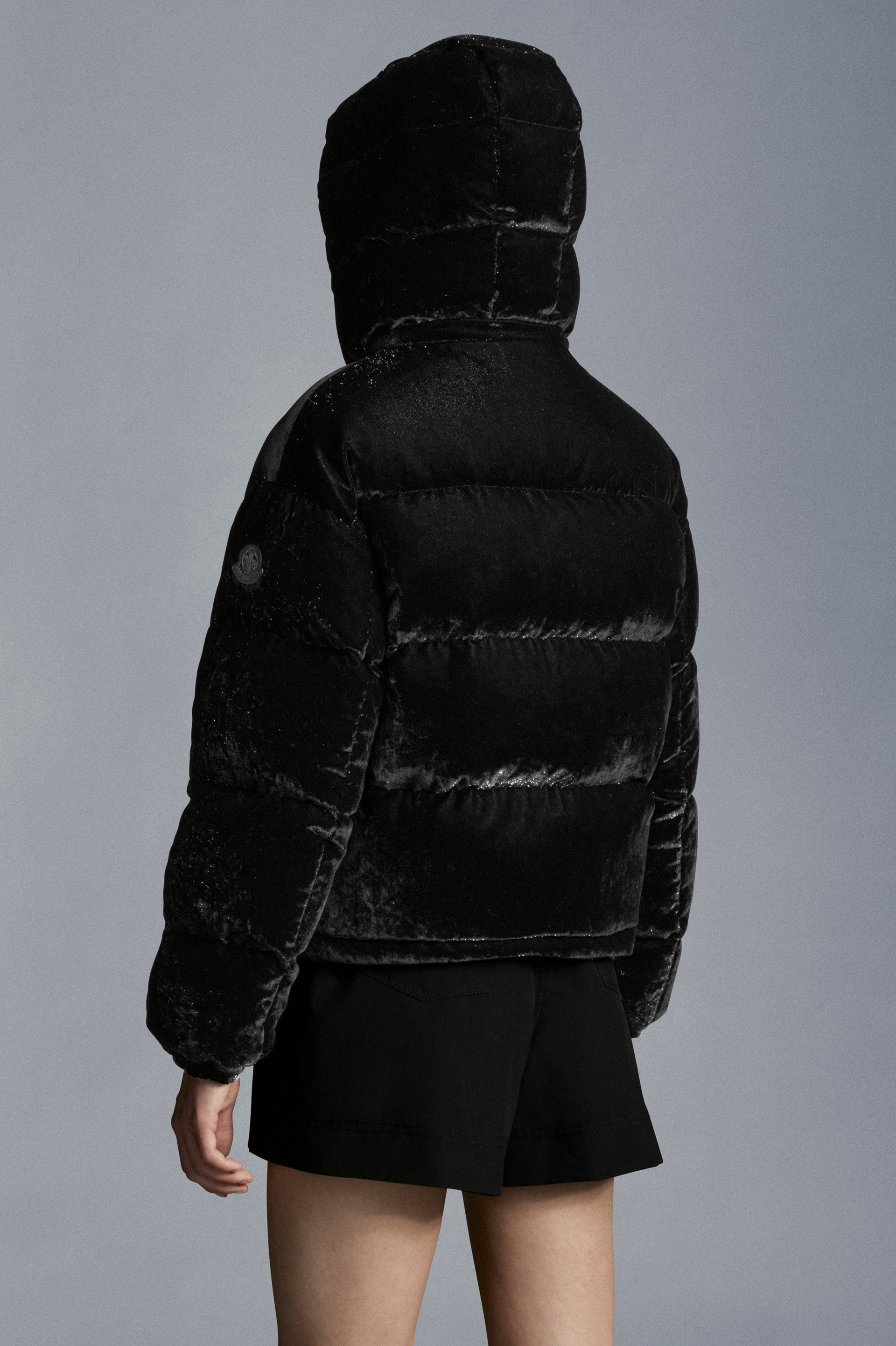 Moncler Monc Daos Pffr Jkt Vlvt Hdd W Tnl Log In Black