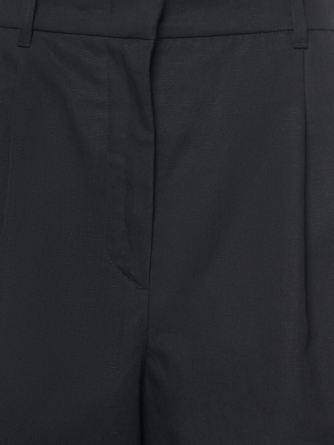Weekend Max Mara Belt-loop Shorts