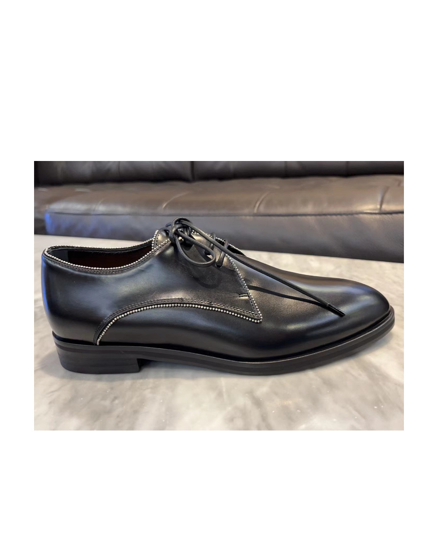 Alaïa Casual Flat Shoes In Black