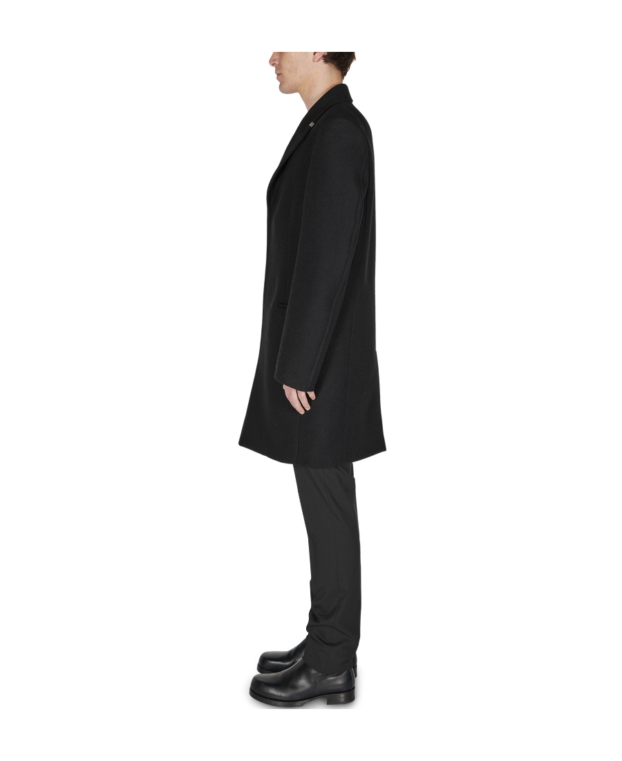 Alyx Long Lapel Coat In Black