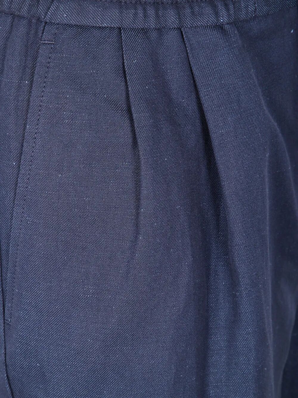 Incotex Regular Fit Pleated Front Shorts In Gold