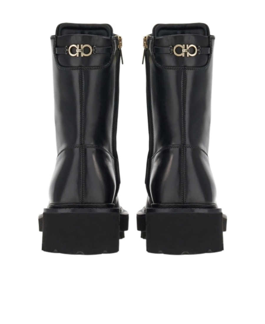 Ferragamo Lace Up Ankle Boots In Black